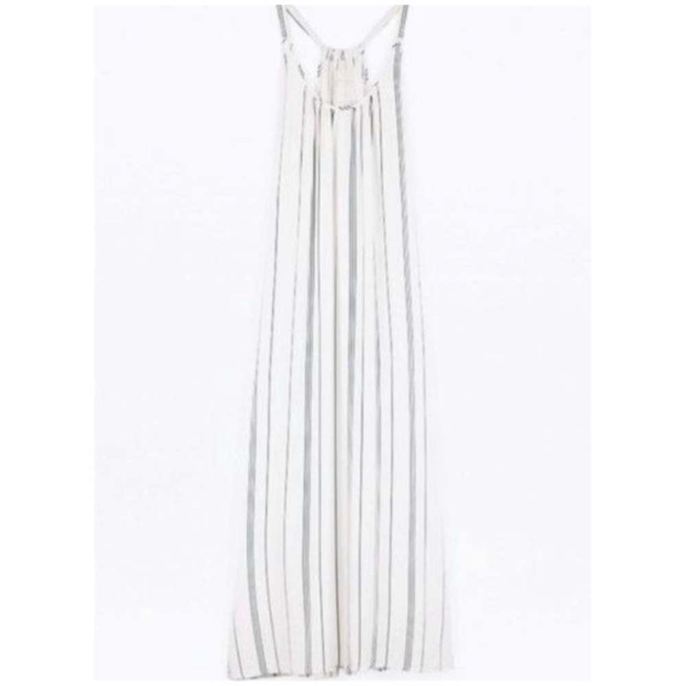 Travelin' Jones Maxi Dress